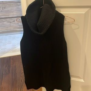 Michael kors turtleneck sweater vest